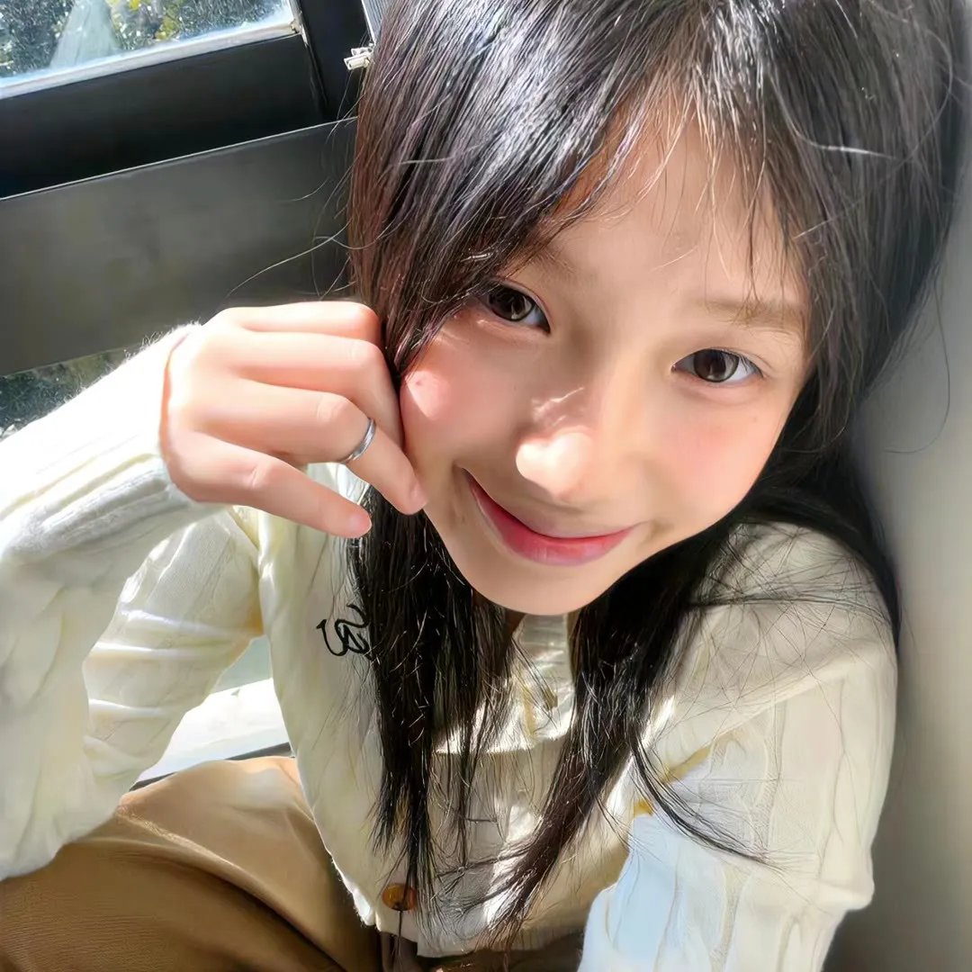 金光松美的四块石板